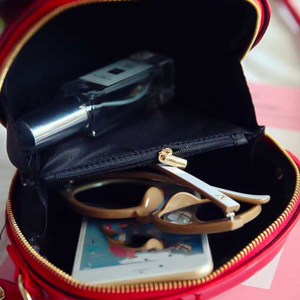 Cute Apple-Shaped Crossbody Bag – Fashion Cartoon Mini Purse - Picture 5 of 6